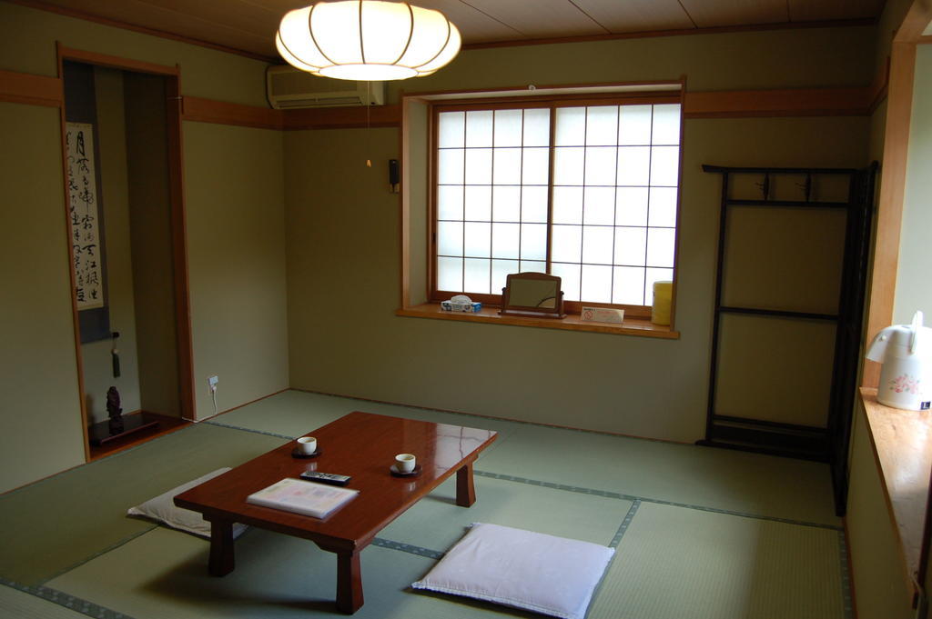Onsen Pension Hanasakiyama Minakami Eksteriør billede